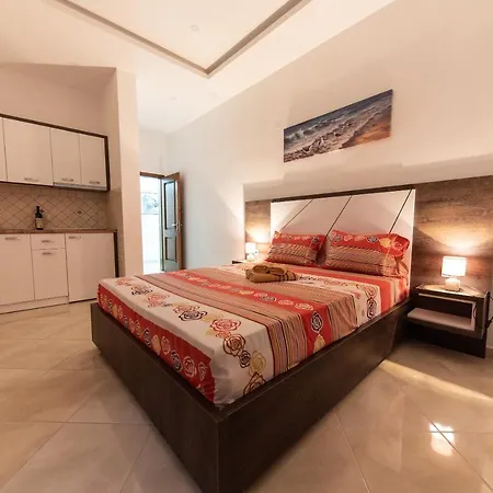 Apartments Villa Egzon Улцинь Экстерьер фото
