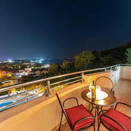 Apartments Villa Egzon Улцинь Экстерьер фото