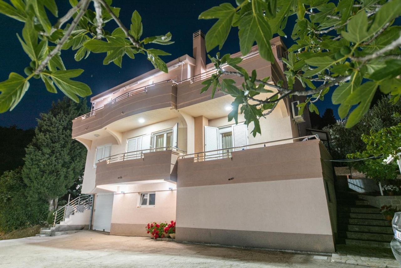Egzon Apartment Ulcinj